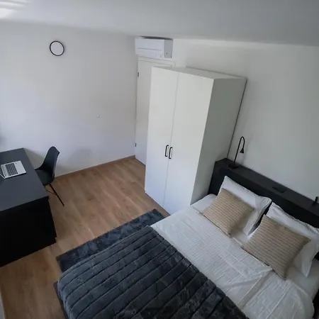 Apartment Black&white Ljubljana