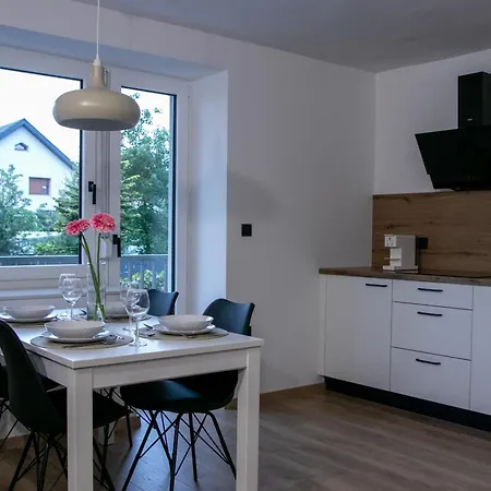 Apartma Black&white