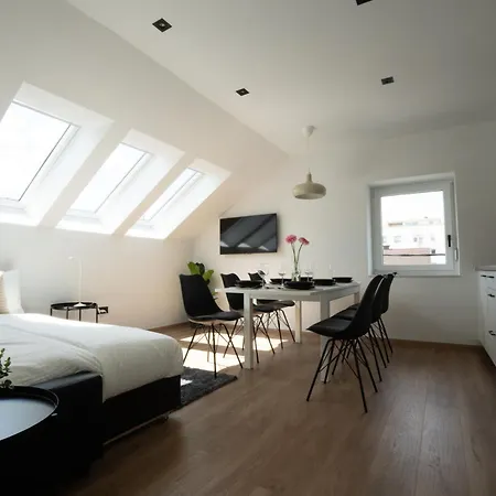 Apartment Black&white Ljubljana