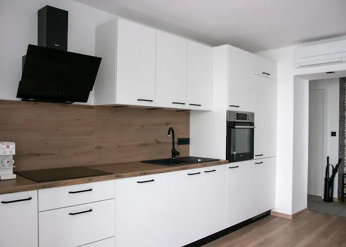 Black&white Apartment *