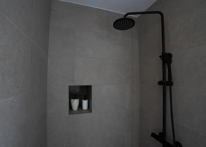 Apartment Black&white