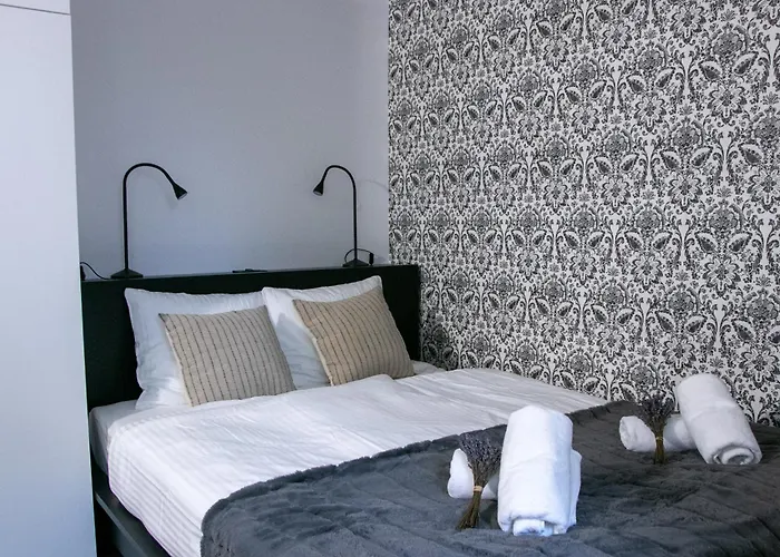 Black&white Apartment