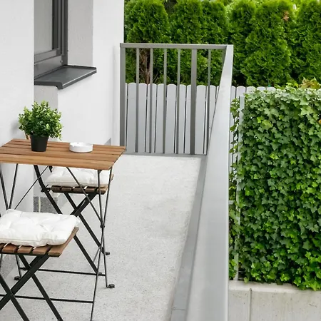 Black&white * 卢布尔雅那